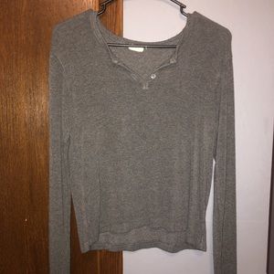 Grey long sleeve sweater